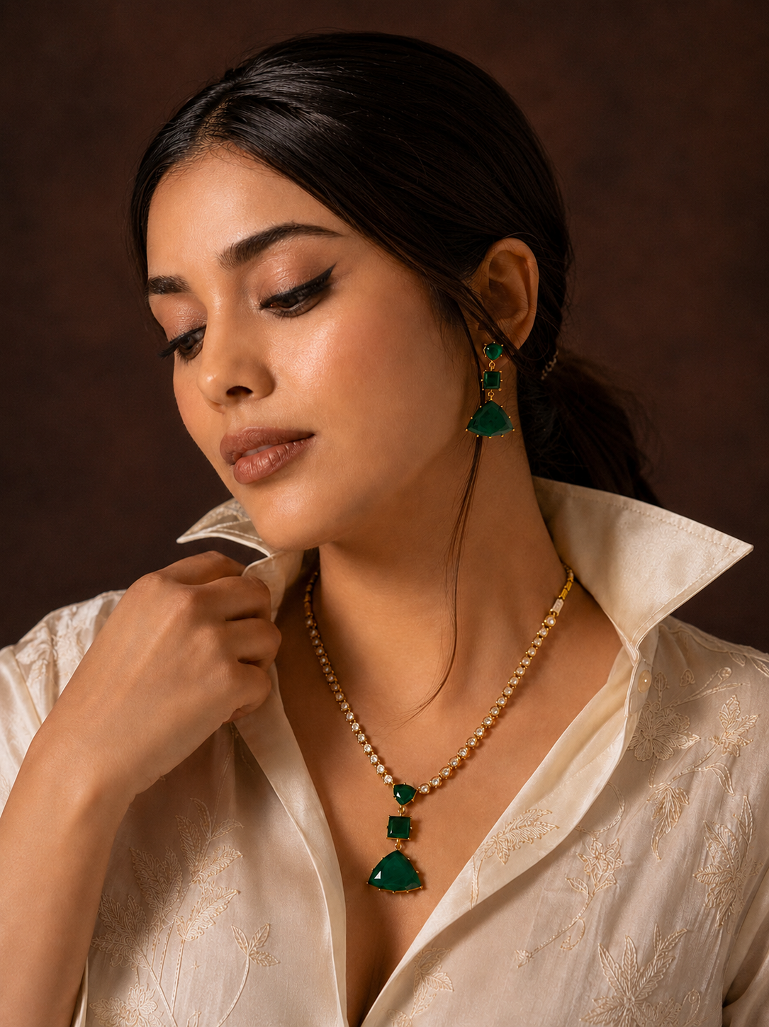 Polki Green Stone Sleek Necklace